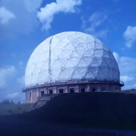 у власія