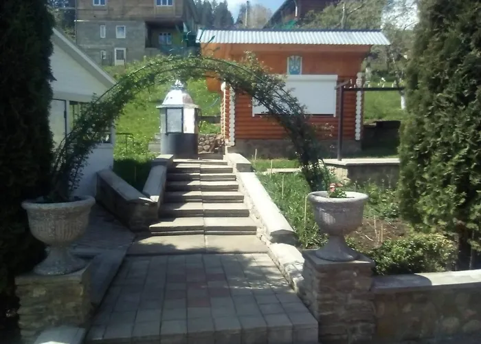 у власія Konukevi